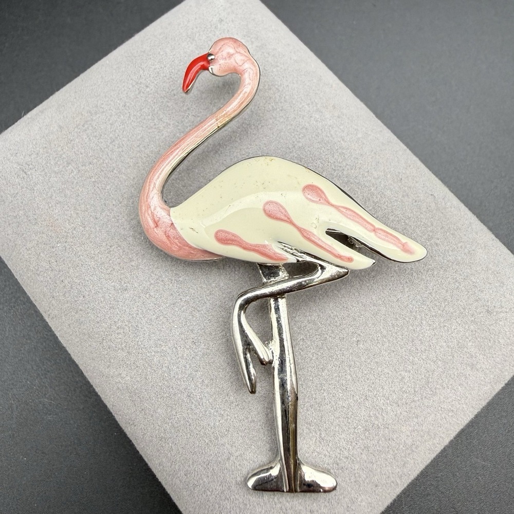Vintage Pink Flamingo Brooch Pin Enamel Lucite Wings Silver Tone Tropical Bird